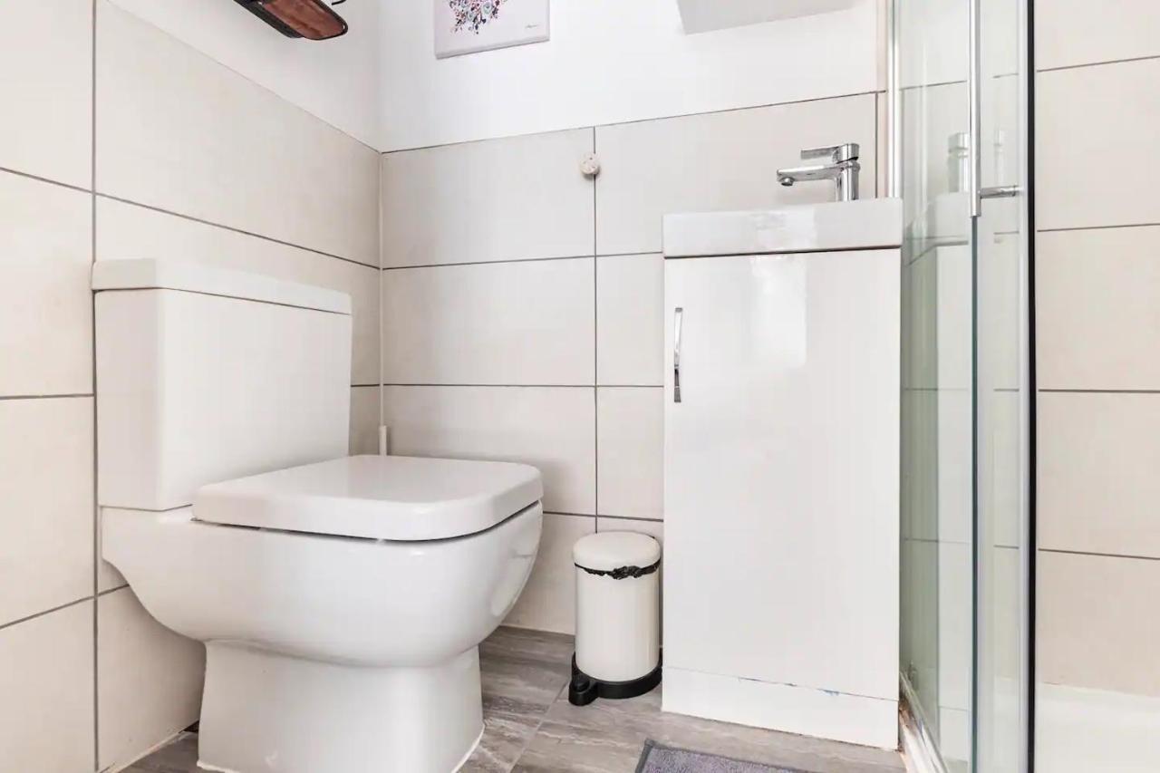 Northumberland Boutique Guest House #1 Ковентри Экстерьер фото